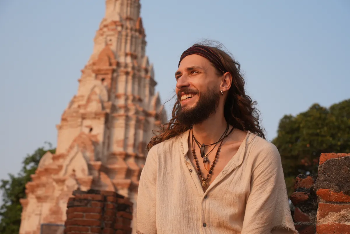 Max, one of the hosts at Nomad Garden